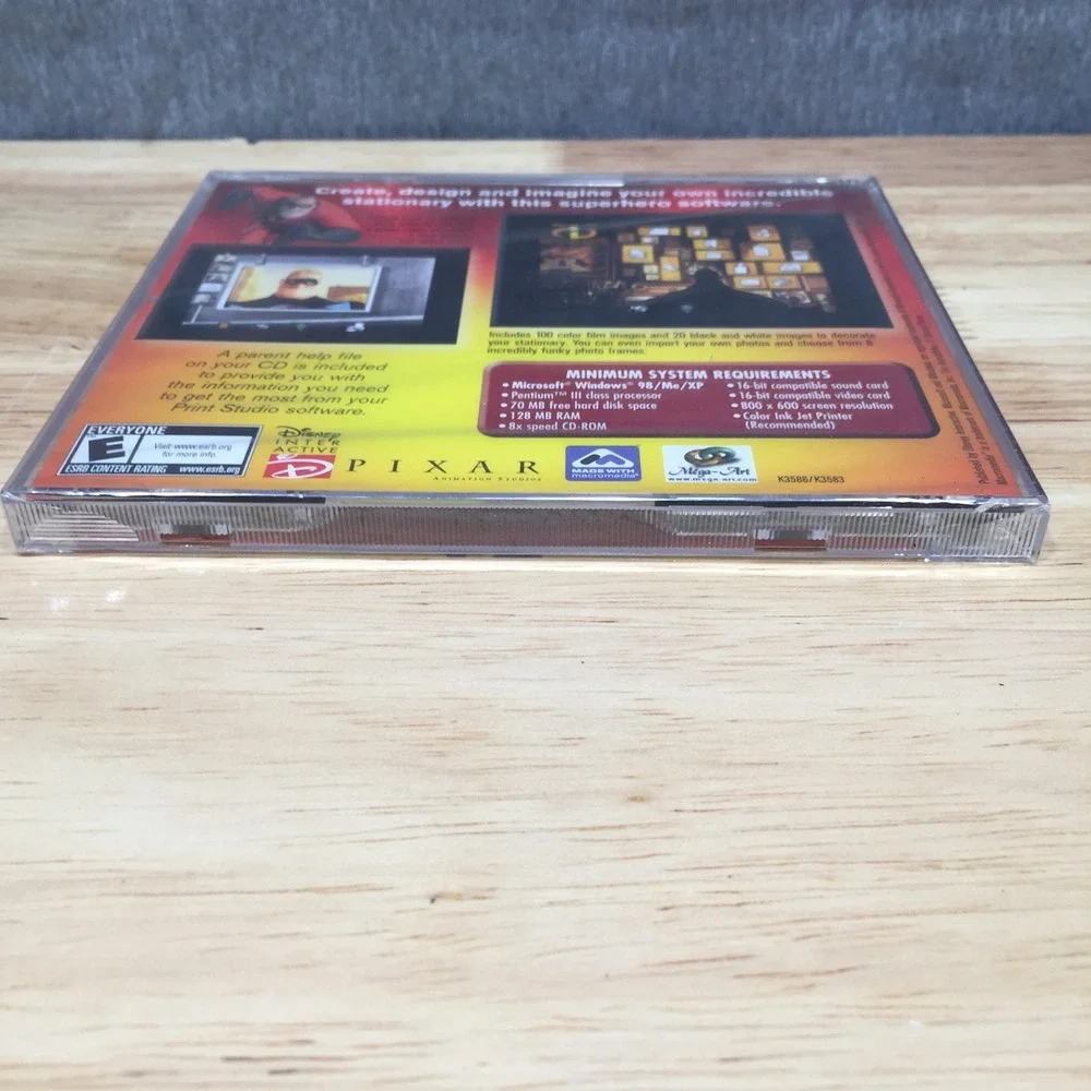 Disney Pixar The Incredibles PC CD-ROM Print Studio Software New Sealed K3586